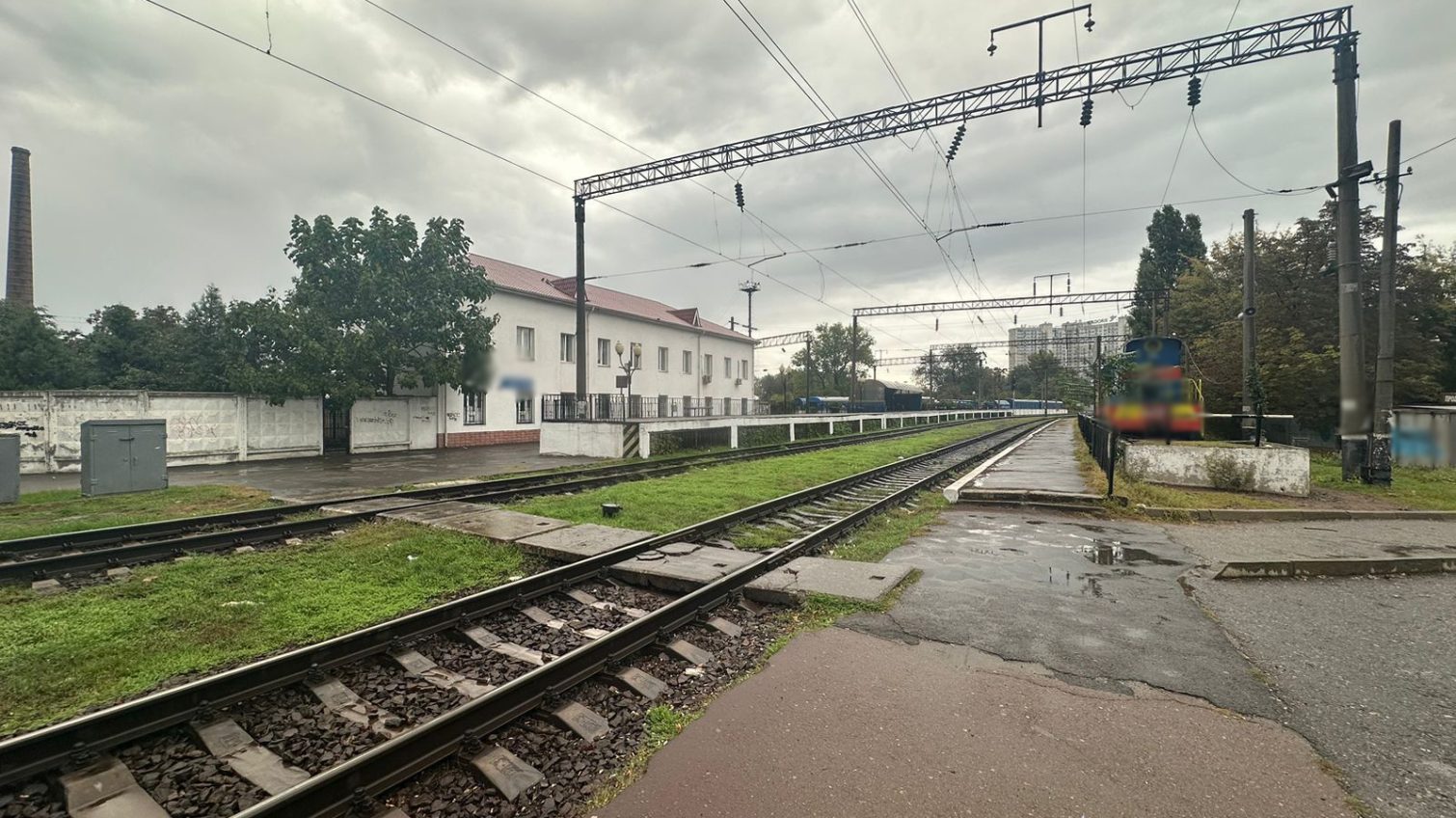 В Одесі 17-річний хлопець молотком пробив перехожому череп за те, що той зачепив його велосипедом (фото) «фото»