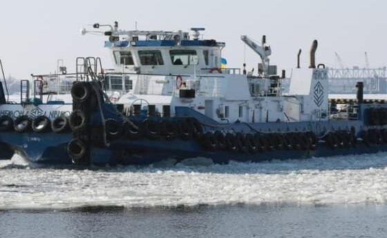 Чорноморський порт надасть АМПУ послуги двох буксирів-криголамів за 16 мільйонів «фото»