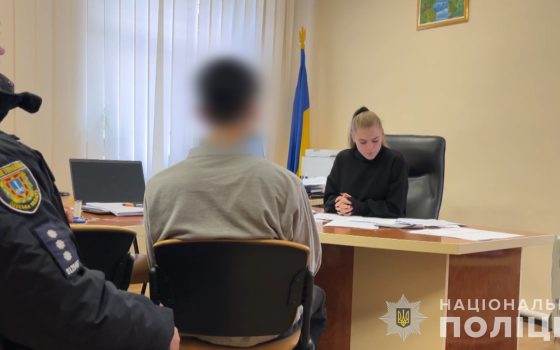 В Одесі поліція та СБУ затримали трьох паліїв адмінбудівель, двоє з них – підлітки (відео) «фото»