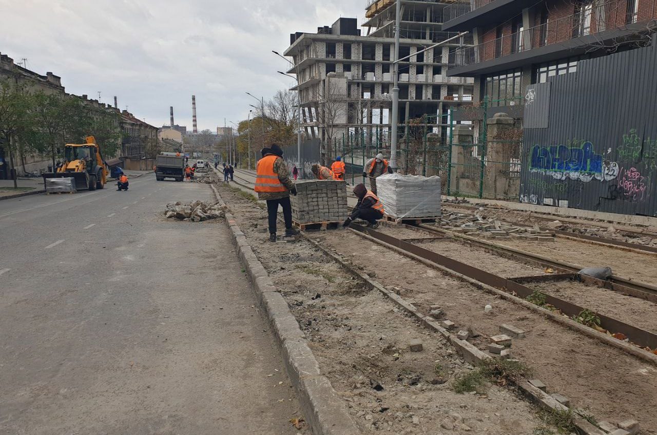 На узвозі Віталія Блажка розпочали підготовчі роботи для зняття колій (фото) «фото»