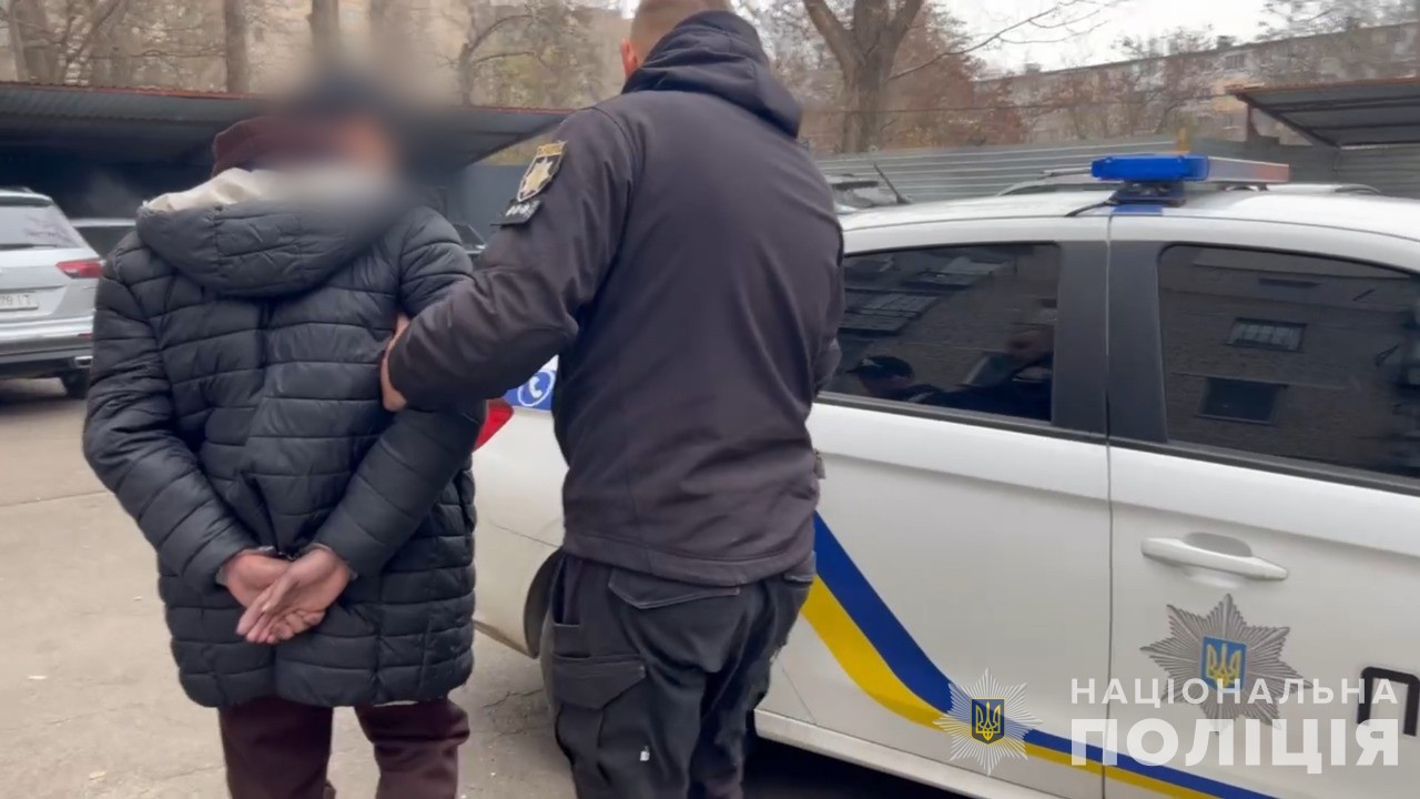 В Одесі 20-річний хлопець на замовлення росіян підпалив Touareg: йому загрожує 10 років за ґратами (фото, відео) «фото»