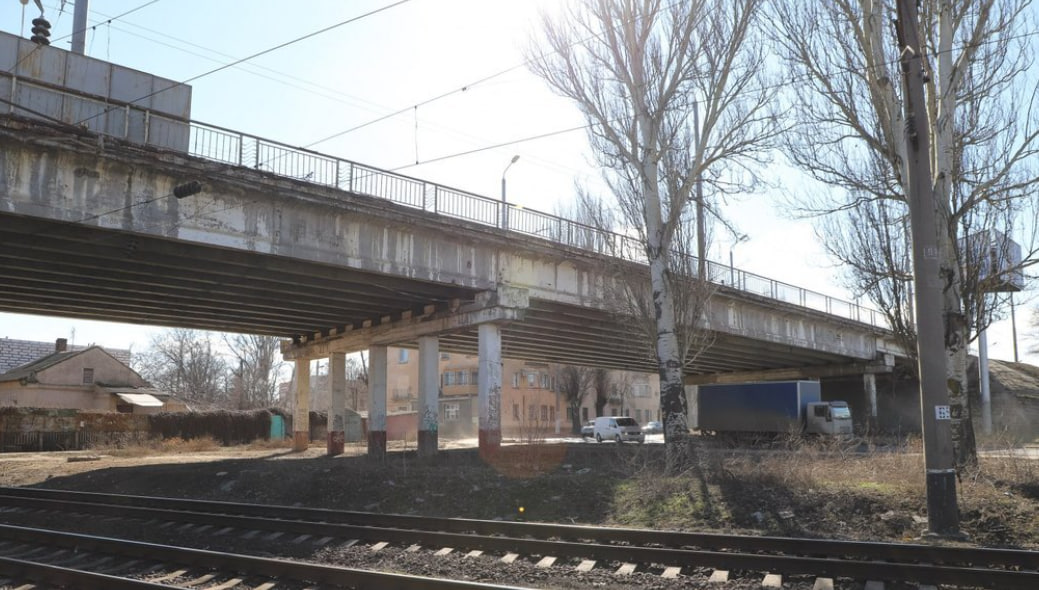 Рух транспорту Іванівським мостом залишиться обмеженим до кінця 2025 року usionline.com Рух транспорту Іванівським мостом залишиться обмеженим до кінця 2025 року «фото»