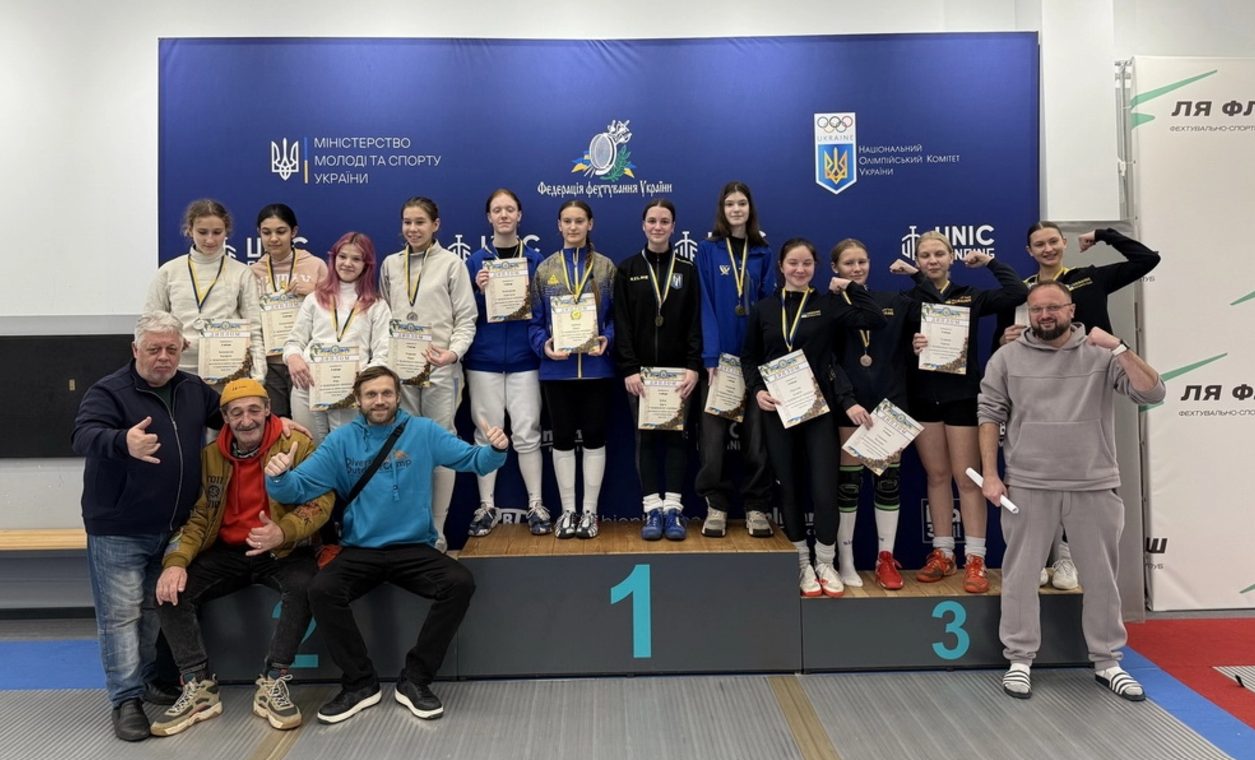 Одеські шаблістки привезли медалі з чемпіонату України (фото) «фото»