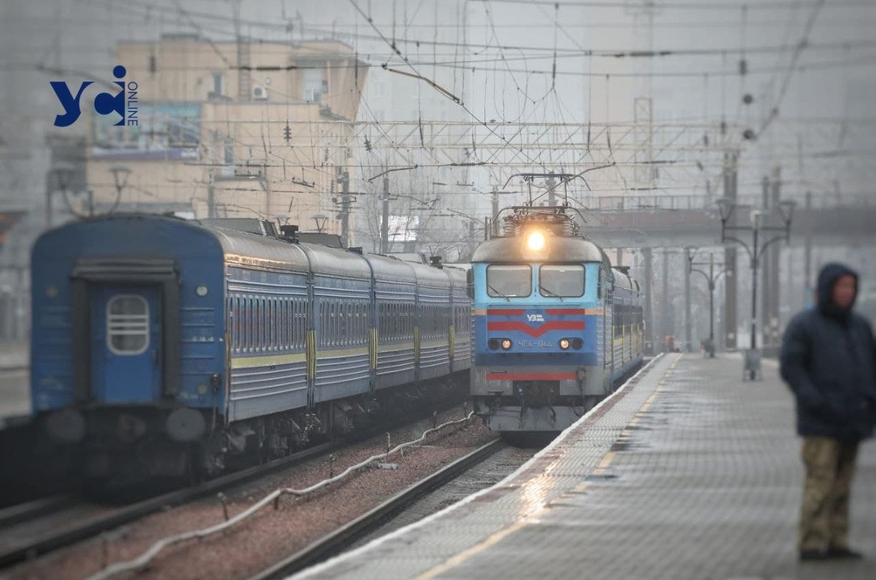 На Одеській залізниці змінився розклад приміських поїздів: що нового usionline.com На Одеській залізниці змінився розклад приміських поїздів: що нового «фото»