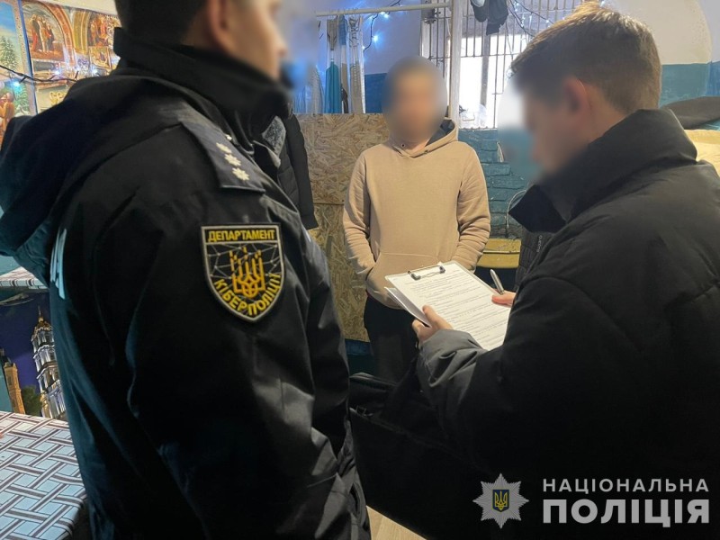 Обіцяли втечу поза пунктами пропуску: поліцейські Одещини затримали переправників ухилянтів «фото»