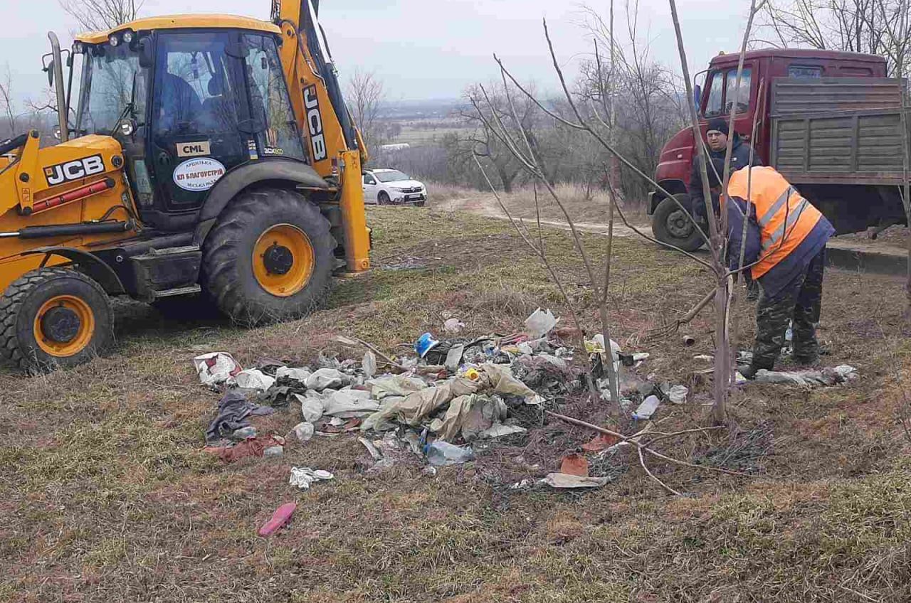 Арцизі виявлено стихійне сміттєзвалище: мешканців закликають до відповідальності «фото»