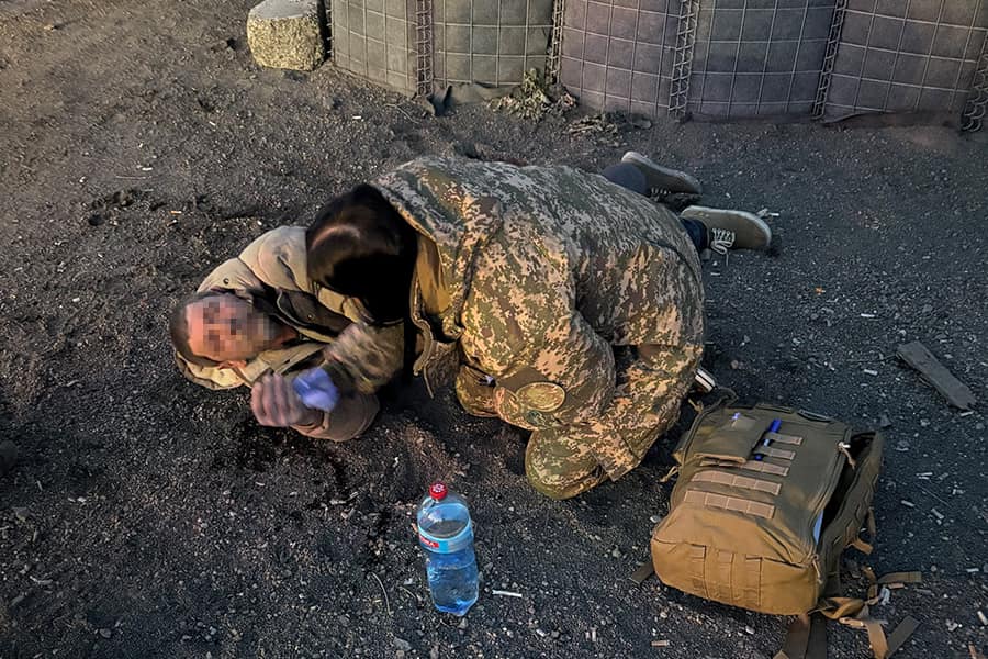 Нацгвардійці Одещини врятували чоловіка, надавши домедичну допомогу (фото) usionline.com Нацгвардійці Одещини врятували чоловіка, надавши домедичну допомогу (фото) «фото»