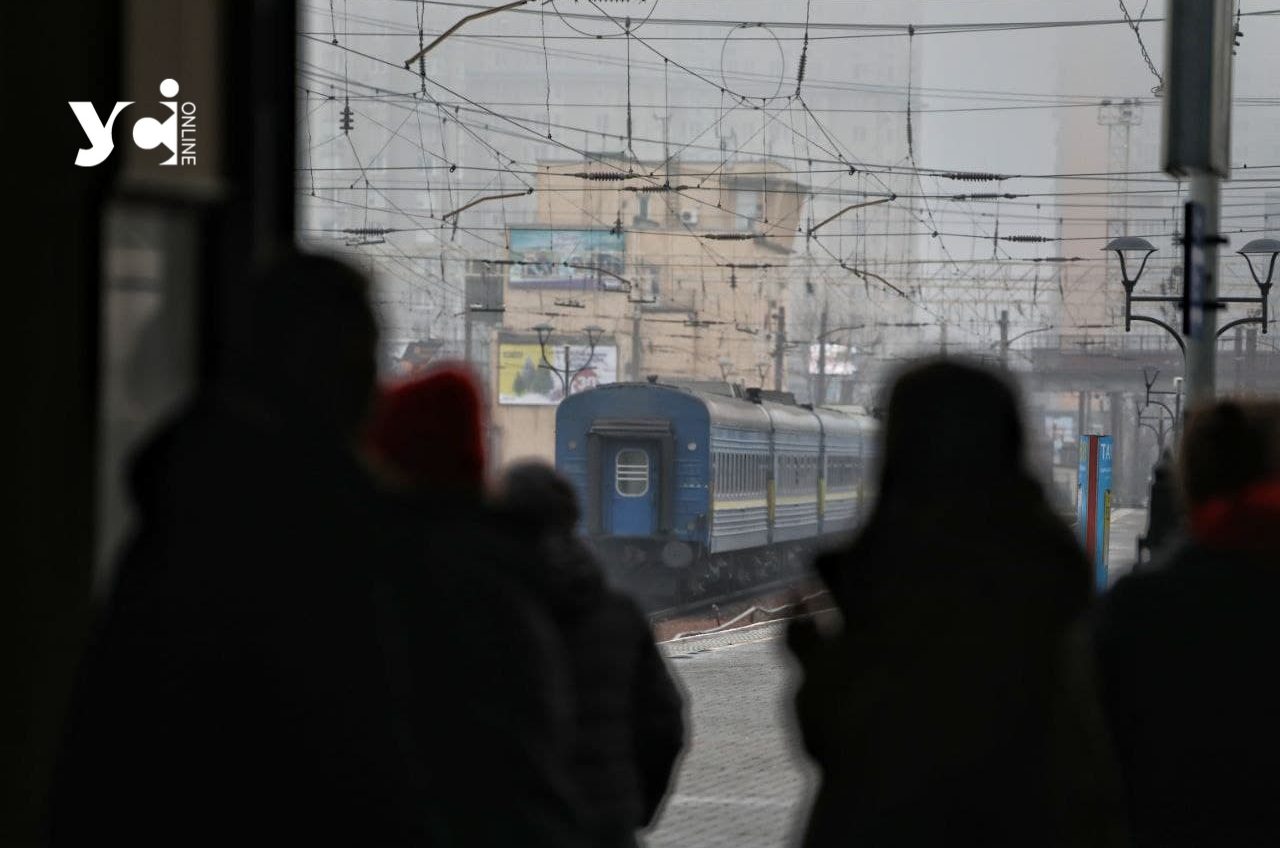 В Березівському районі чоловік кинувся під потяг «фото»