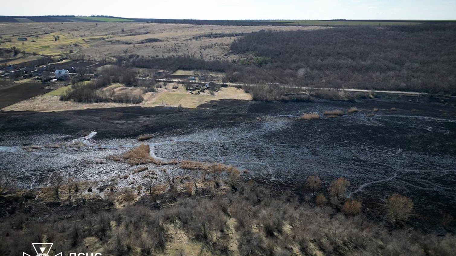 На Одещині продовжують вирувати масштабні пожежі (фото) «фото»