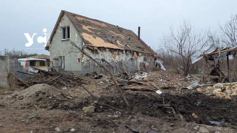 Унаслідок атаки на Одещині постраждала критична інфраструктура, будинок та автівки (фото) «фото»