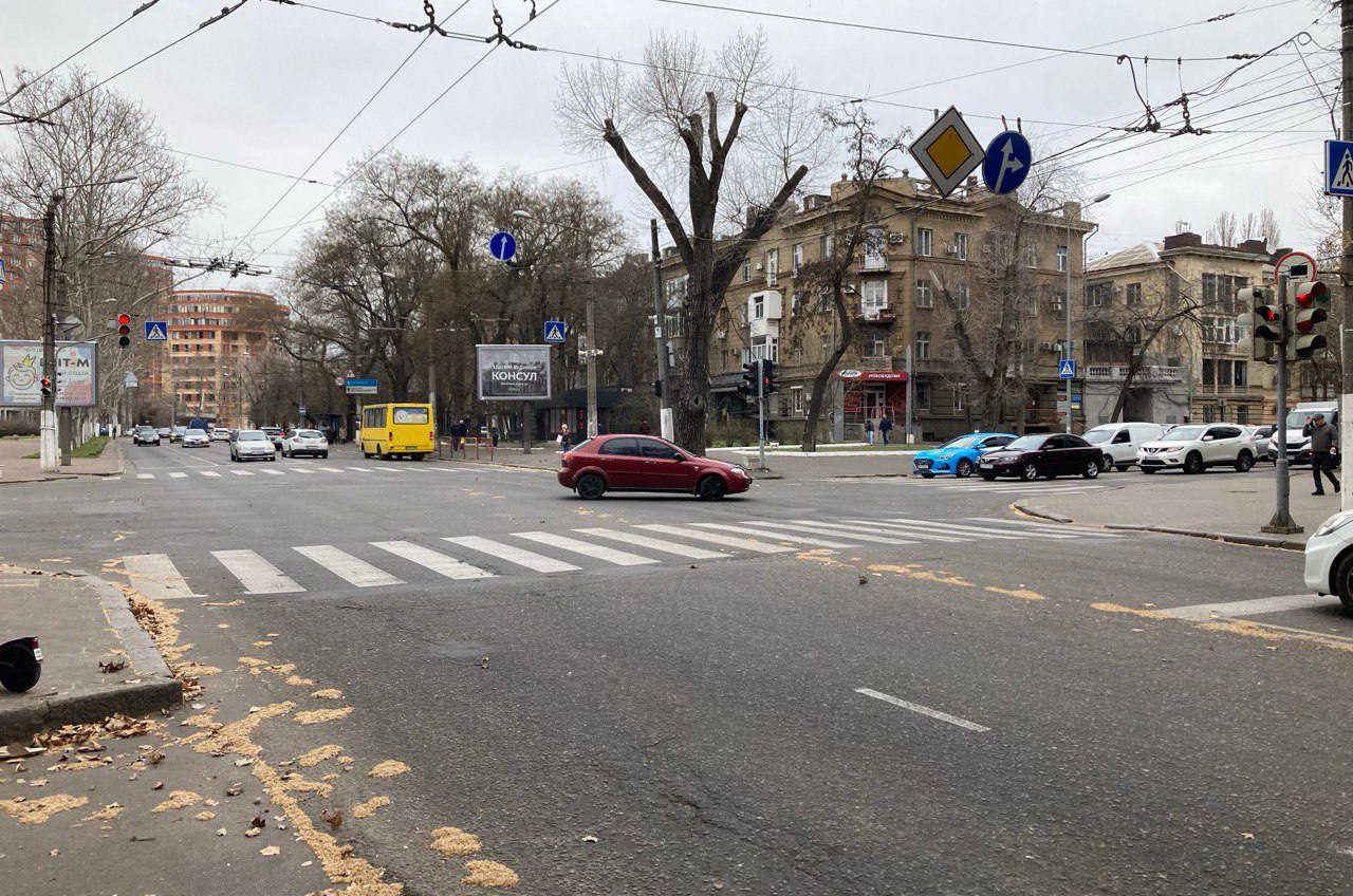 В центрі Одеси тиждень не працюватимуть світлофори – де саме «фото»