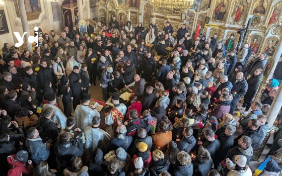 «Він знав, вірив і робив»: в Одесі попрощалися з убитим активістом Дем’яном Ганулом (фото, відео) usionline.com «Він знав, вірив і робив»: в Одесі попрощалися з убитим активістом Дем’яном Ганулом (фото, відео) «фото»