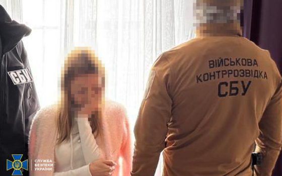 Одеситка збирала дані для удару по базі морпіхів, прикриваючись 6-річним сином (фото) «фото»