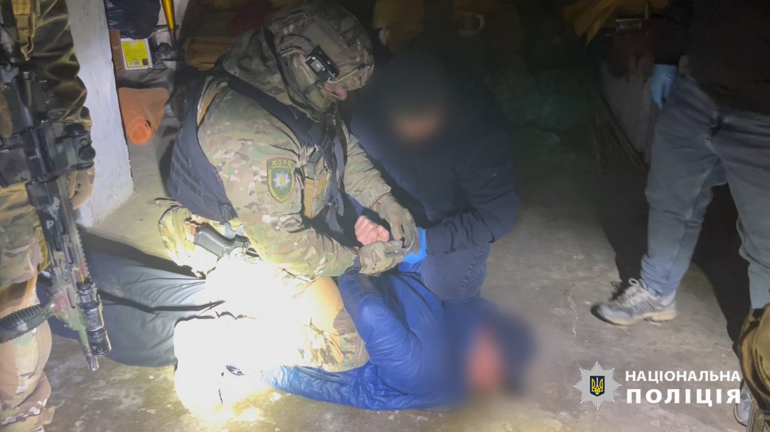 В Ізмаїлі двоє чоловіків в масках і з пістолетом зв’язали й пограбували подружжя пенсіонерів (фото, відео) «фото»