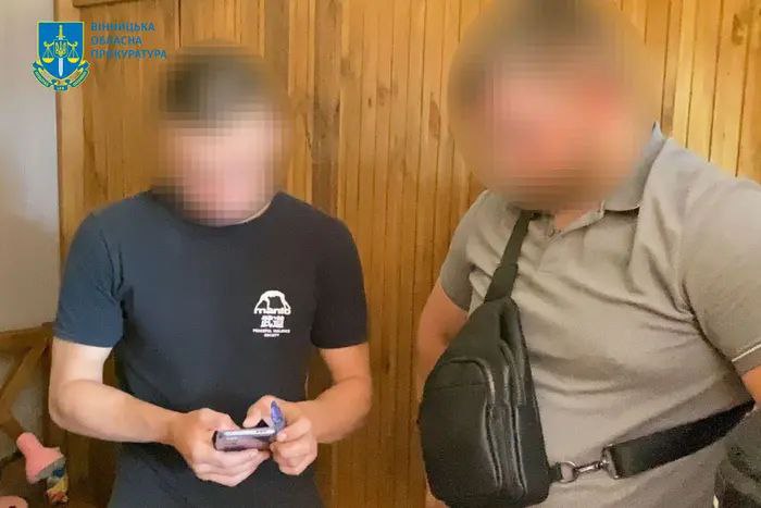 Неповнолітній одесит підпалив будівлю ТЦК у Вінниці: його засудили до 5 років ув’язнення usionline.com Неповнолітній одесит підпалив будівлю ТЦК у Вінниці: його засудили до 5 років ув’язнення «фото»