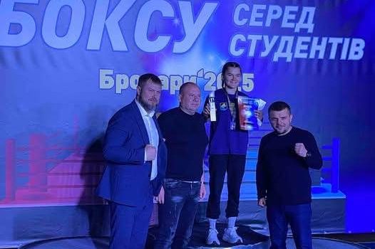 Юніорка з Одещини стала чемпіонкою України з боксу серед студентів «фото»