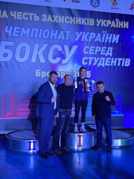 Юніорка з Одещини стала чемпіонкою України з боксу серед студентів usionline.com Юніорка з Одещини стала чемпіонкою України з боксу серед студентів «фото»