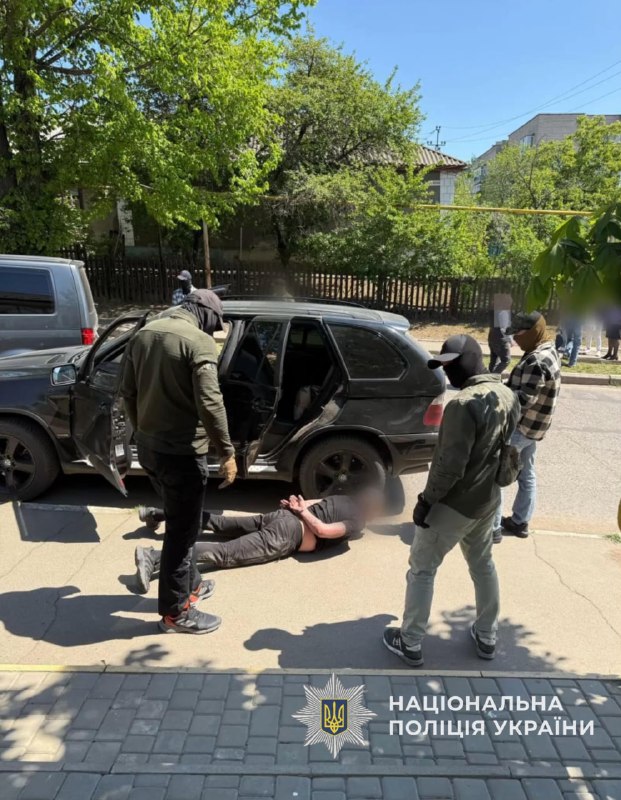 На Одещині двоє ділків торгували вакансіями з бронюванням за майже тисячу доларів usionline.com На Одещині двоє ділків торгували вакансіями з бронюванням за майже тисячу доларів «фото»
