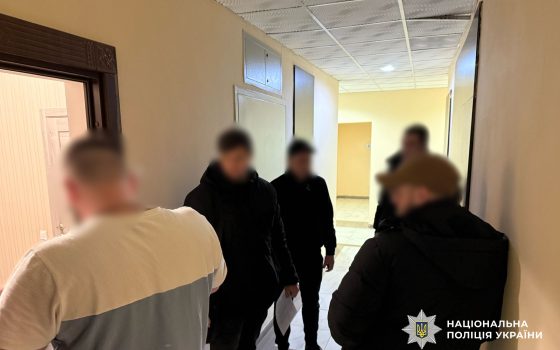 Замість допомоги — хабар: в Одесі лікар вимагав гроші в людини з інвалідністю (фото) «фото»