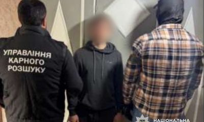 Троє молодиків підпалювали авто військових та об’єкти Укрзалізниці (фото) usionline.com Троє молодиків підпалювали авто військових та об’єкти Укрзалізниці (фото) «фото»