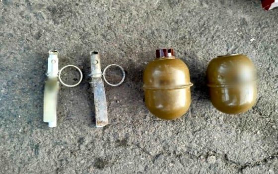 На Одещині затримали двох торговців, які  встигли реалізувати 7 гранат (фото) «фото»