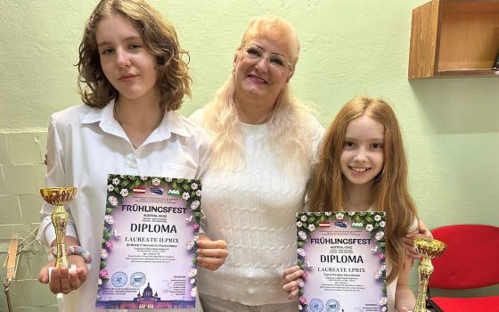 Юні піаністки з Одещини здобули нагороди на міжнародному конкурсі в Австрії (фото) «фото»