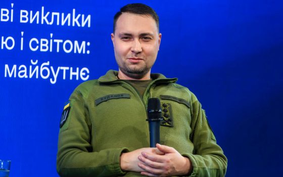 Буданов розповів про деталі збиття двох російських літаків Су-30 ракетами AIM-9 із морських дронів (відео) «фото»