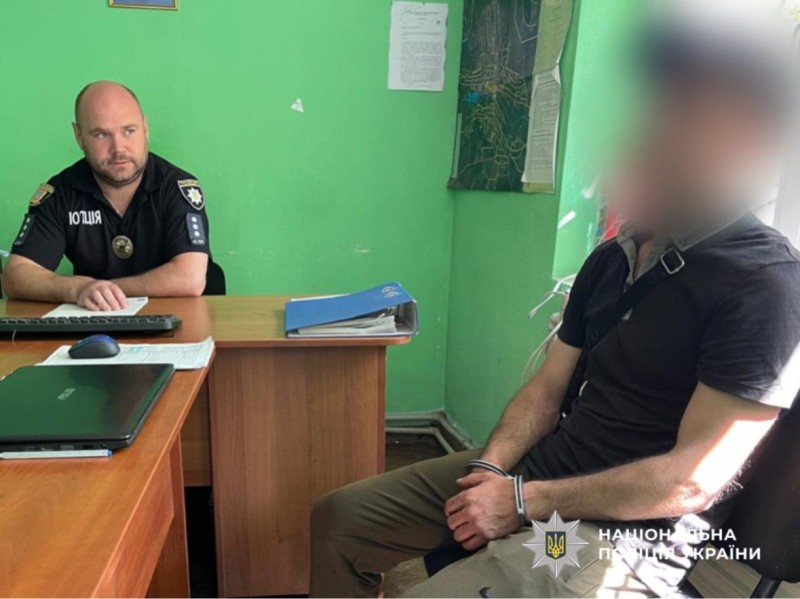 Труп в автівці: на Одещині затримали чоловіка, який намагався приховати смертельну ДТП usionline.com Труп в автівці: на Одещині затримали чоловіка, який намагався приховати смертельну ДТП «фото»