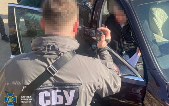 В Одесі на розкраданні бюджетних коштів, виділених на поховання військових, викрили посадовців міськради (фото) «фото»