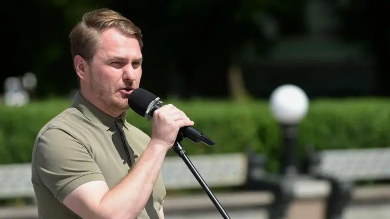 Рада проголосувала за призначення Руслана Кравченко Генеральним прокурором України usionline.com Рада проголосувала за призначення Руслана Кравченко Генеральним прокурором України «фото»