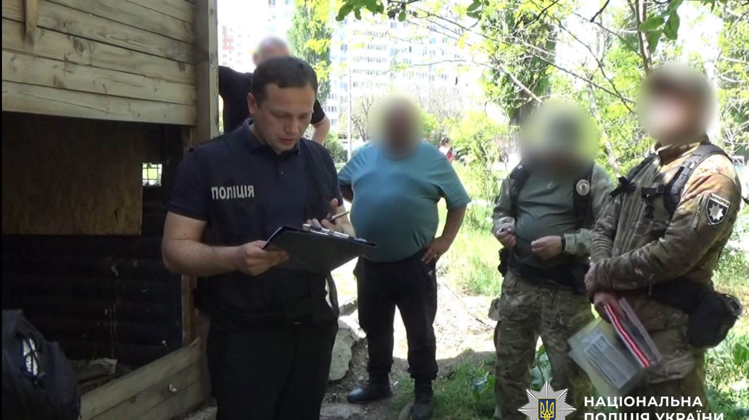 В Одесі чоловік продавав гранати просто із СІЗО (фото) usionline.com В Одесі чоловік продавав гранати просто із СІЗО (фото) «фото»