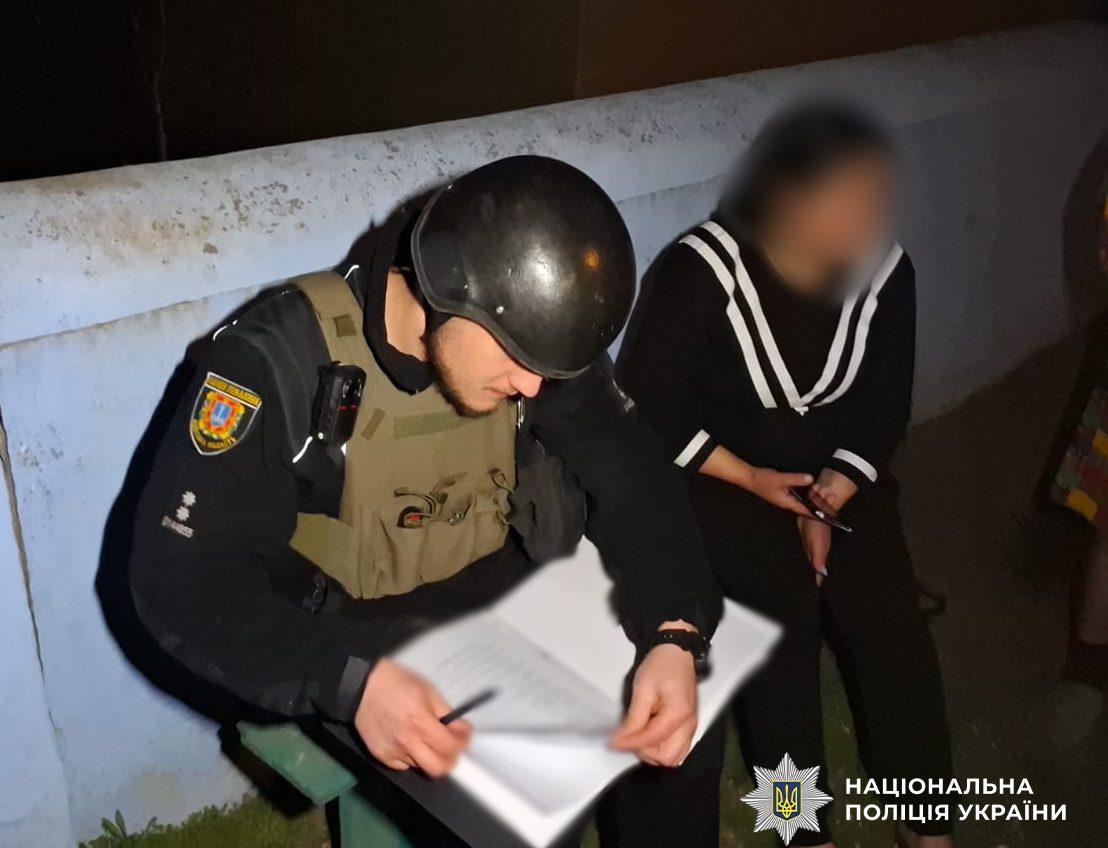 Мешканець Одещини, який хотів підірвати свою сім’ю гранатою, сяде в тюрму на 3,5 роки (фото) usionline.com Мешканець Одещини, який хотів підірвати свою сім’ю гранатою, сяде в тюрму на 3,5 роки (фото) «фото»