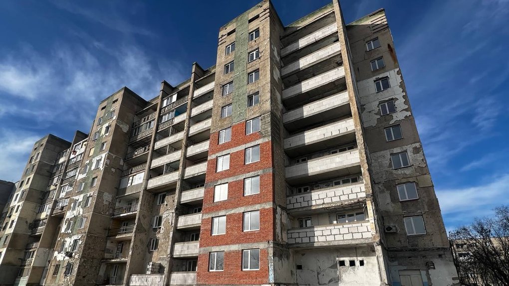 На ремонт житлового будинку в Сергіївці виділили додаткові 20 мільйонів гривень «фото»