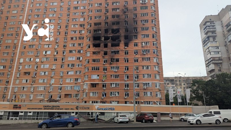 Внаслідок нічної ворожої атаки на Одесу загинуло 2 людей, 14 – поранені (фото) «фото»
