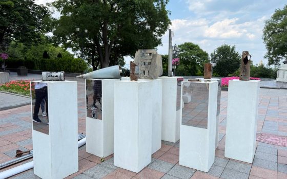 «Алея Незламних міст»: в Одесі пройде виставка на вшанування пам’яті жертв війни «фото»