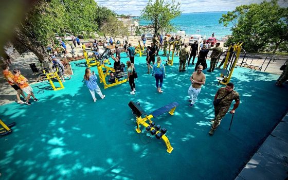 В Одесі на Трасі здоров’я відкрили новий інклюзивний спортмайданчик (фото) usionline.com В Одесі на Трасі здоров’я відкрили новий інклюзивний спортмайданчик (фото) «фото»