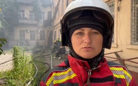 В Одесі на Рішельєвській горить будинок «фото»