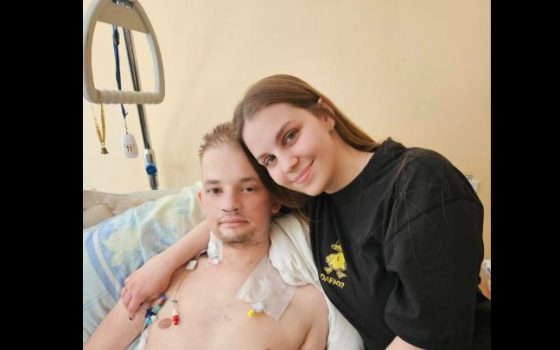 Справжнє диво: важкопоранений боєць, який переніс понад 30 операцій, вижив та збирається одружитися «фото»