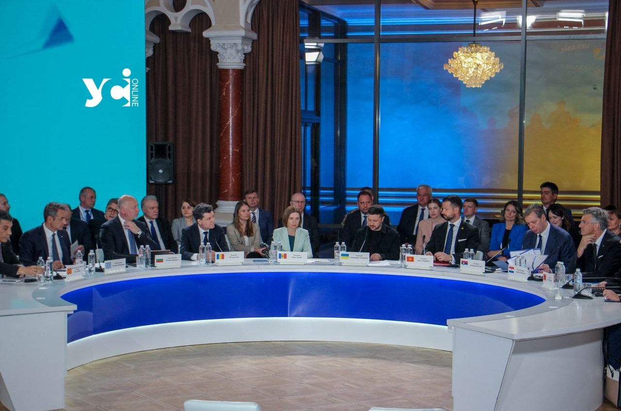 «Росія хоче знищити Одесу і вийти до кордонів з Румунією і Молдовою», – Зеленський usionline.com «Росія хоче знищити Одесу і вийти до кордонів з Румунією і Молдовою», – Зеленський «фото»