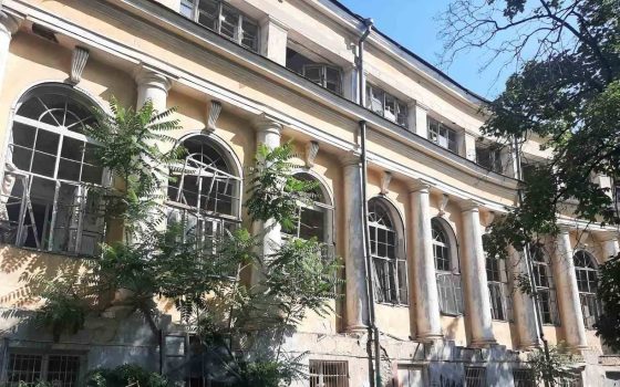 Російські дрони понівечили інфекційну лікарню (фото) «фото»