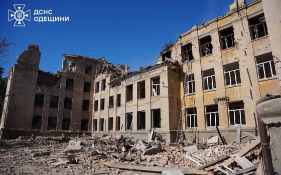 Рятувальники завершили пошукові роботи у Білгород-Дністровському ліцеї: загинули 3 особи «фото»
