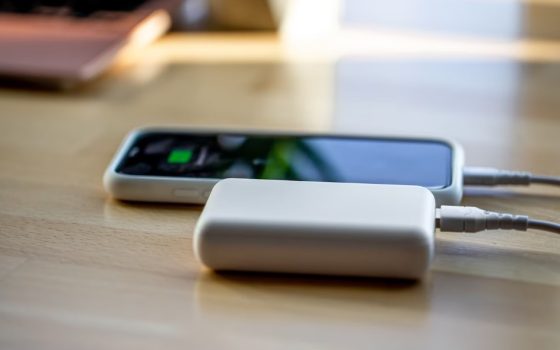 Смартфони з великим акумулятором: топ моделей з автономністю понад 2 дні «фото»