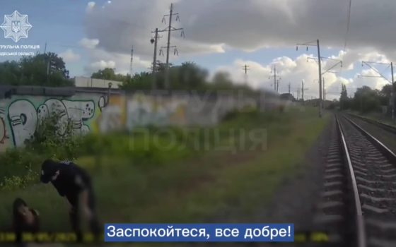 В Одесі 13-річний підліток врятував жінку від суїциду (відео) «фото»