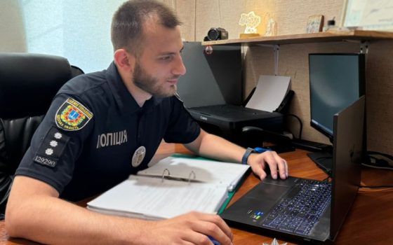 В Одесі чоловіку оголосили підозру за напад на журналіста під час судового засідання usionline.com В Одесі чоловіку оголосили підозру за напад на журналіста під час судового засідання «фото»