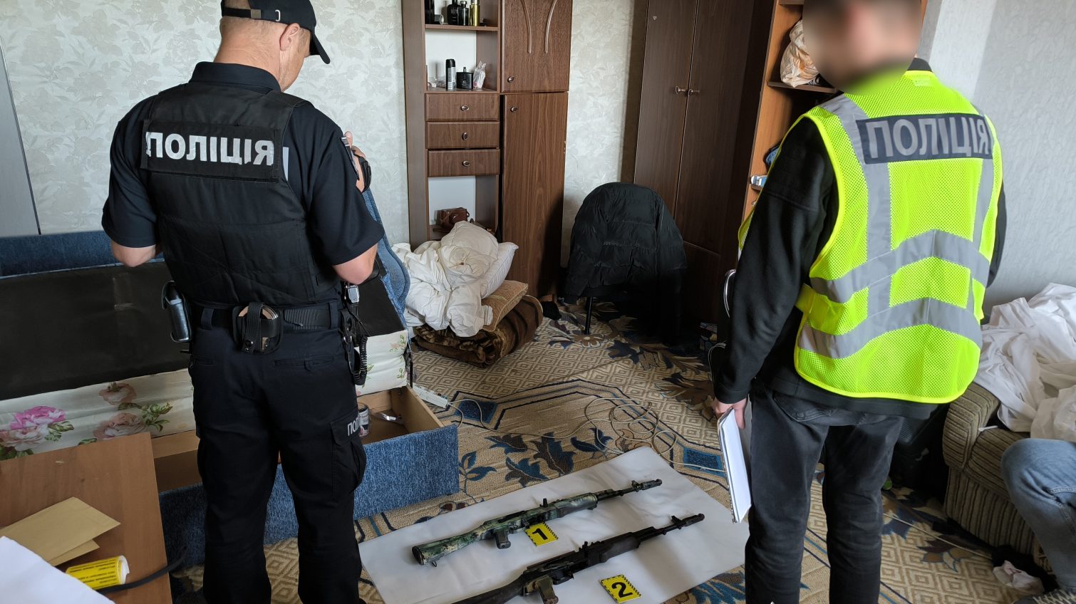 Під час масштабної операції з вилучення нелегальної зброї поліцейські провели понад 940 обшуків (фото, відео) «фото»