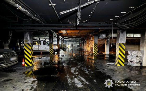 Миколаївець підпалив 6 авто та медичний центр в Одесі (фото) usionline.com Миколаївець підпалив 6 авто та медичний центр в Одесі (фото) «фото»