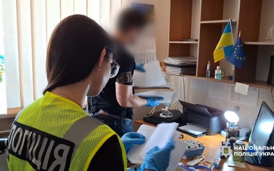 На Одещині посадовицю міськради затримали за хабар за фальшиві документи для пенсії «фото»