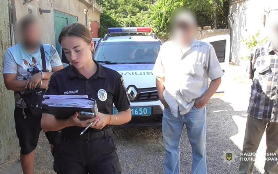 На Одещині чоловік ударив знайомого ножем під час сварки, а потім сам повіз його до лікарні (фото) usionline.com На Одещині чоловік ударив знайомого ножем під час сварки, а потім сам повіз його до лікарні (фото) «фото»