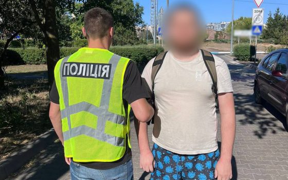 В Одесі затримали молодого чоловіка, який підпалив квартиру військового (фото, відео) «фото»