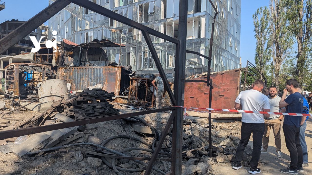 Як виглядає СТО та новобудова, які уразили росіяни дронами вночі: фотофакт УСІ (фото) usionline.com Як виглядає СТО та новобудова, які уразили росіяни дронами вночі: фотофакт УСІ (фото) «фото»